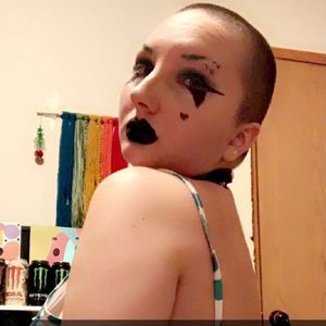 Meet your Posher, Ally